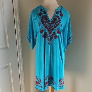 Sundance Turquoise Tunic Dress with‎ Red Embroidery. Size Meduim. 100% Cotton